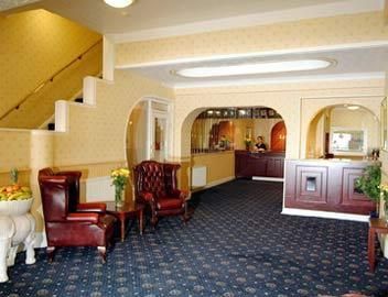 Claremont Lions Hotel AEGON International Exteriér fotografie