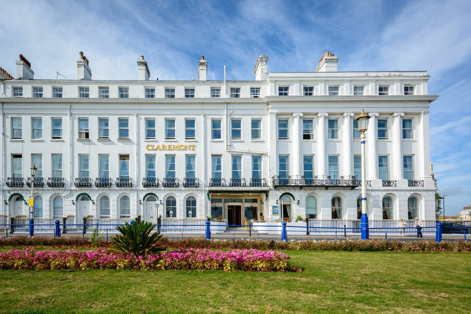 Claremont Lions Hotel AEGON International Exteriér fotografie