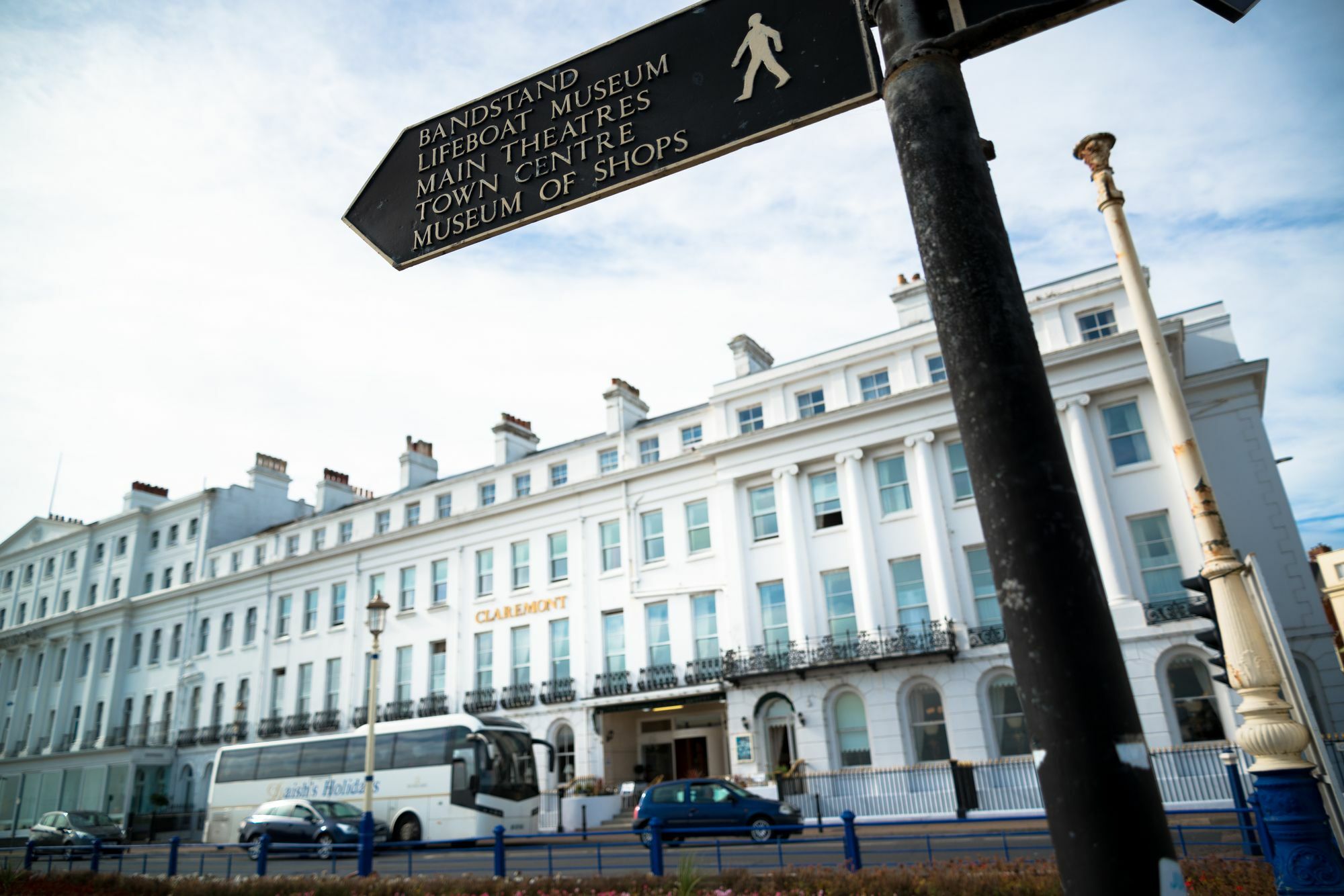 Claremont Lions Hotel AEGON International Exteriér fotografie
